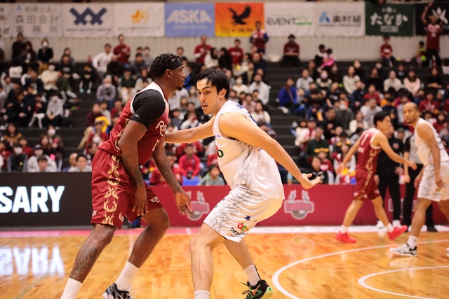 2025/12/21 対信州ブレイブウォリアーズ戦  #11 ナイジェル・スパイクス - 2